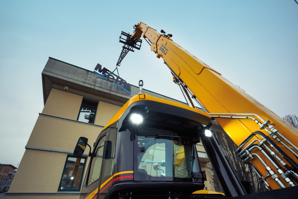 Braccio Telescopico Zeus 1030x687