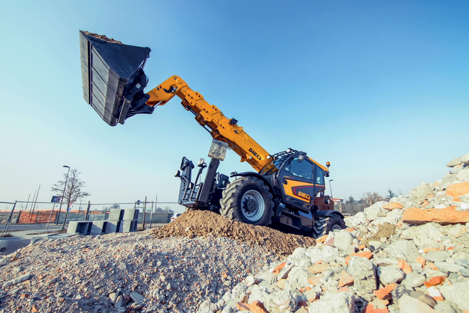 Icarus Dynamic Dsc01557 60 18